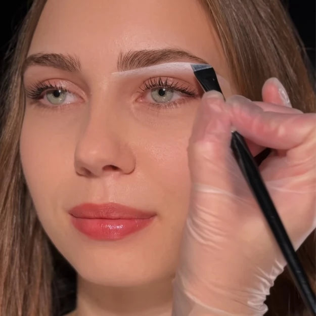 OKIS x Shapoval Mapping & Tint Application Brush (wide angled)