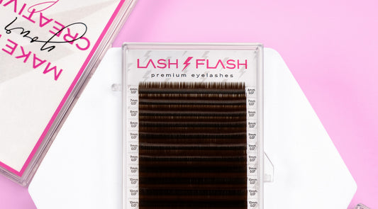 PROMOTION! Get More for Less: 4 LASH FLASH Palettes for the Price of 3! 🎉🎁